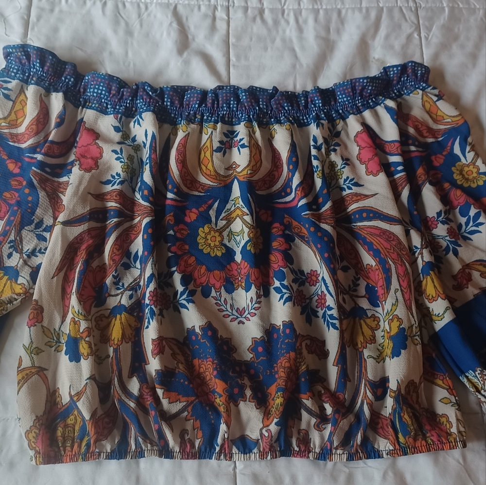 Flying Tomato Off The Shoulder Blouse Multicolor - Picture 6 of 10